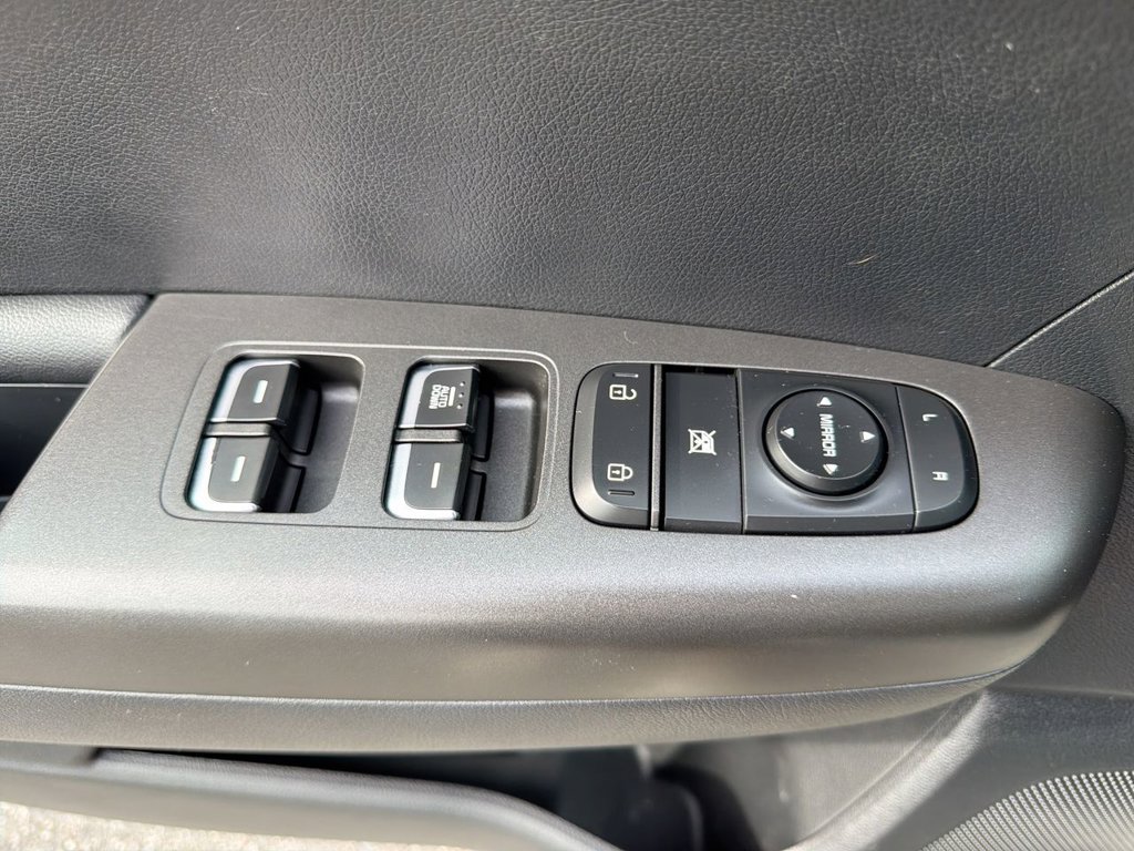 Used 2019 Kia Sportage LX FWD image 20