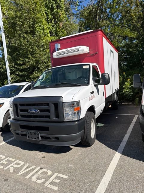 Certified 2024 Ford E-350 and Econoline 350 Super Duty w/ Power Windows & Locks Group RWD image 1