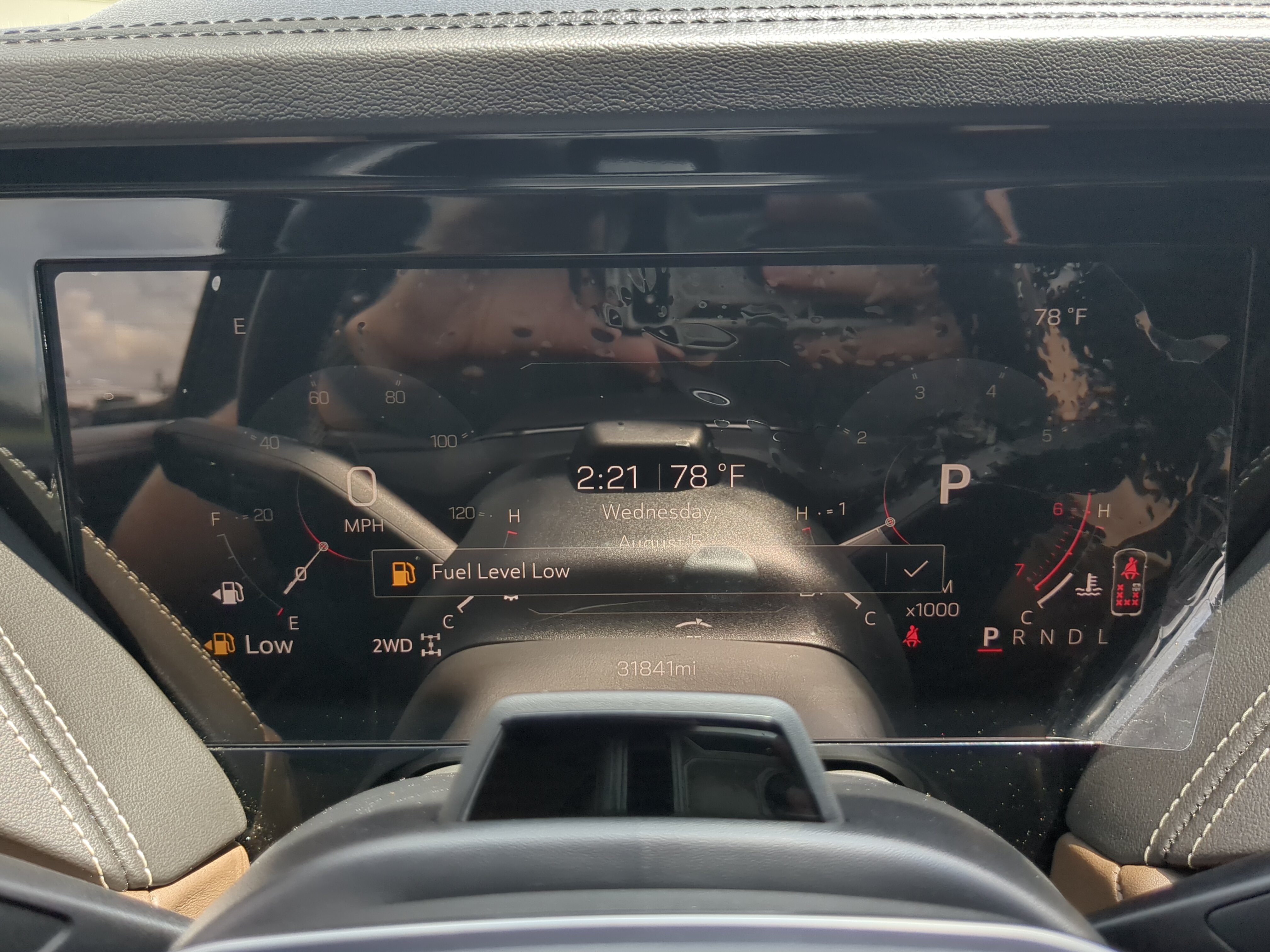 Used 2025 GMC Yukon XL Denali Ultimate w/ LPO, Floor Liner Package AWD/4WD image 26
