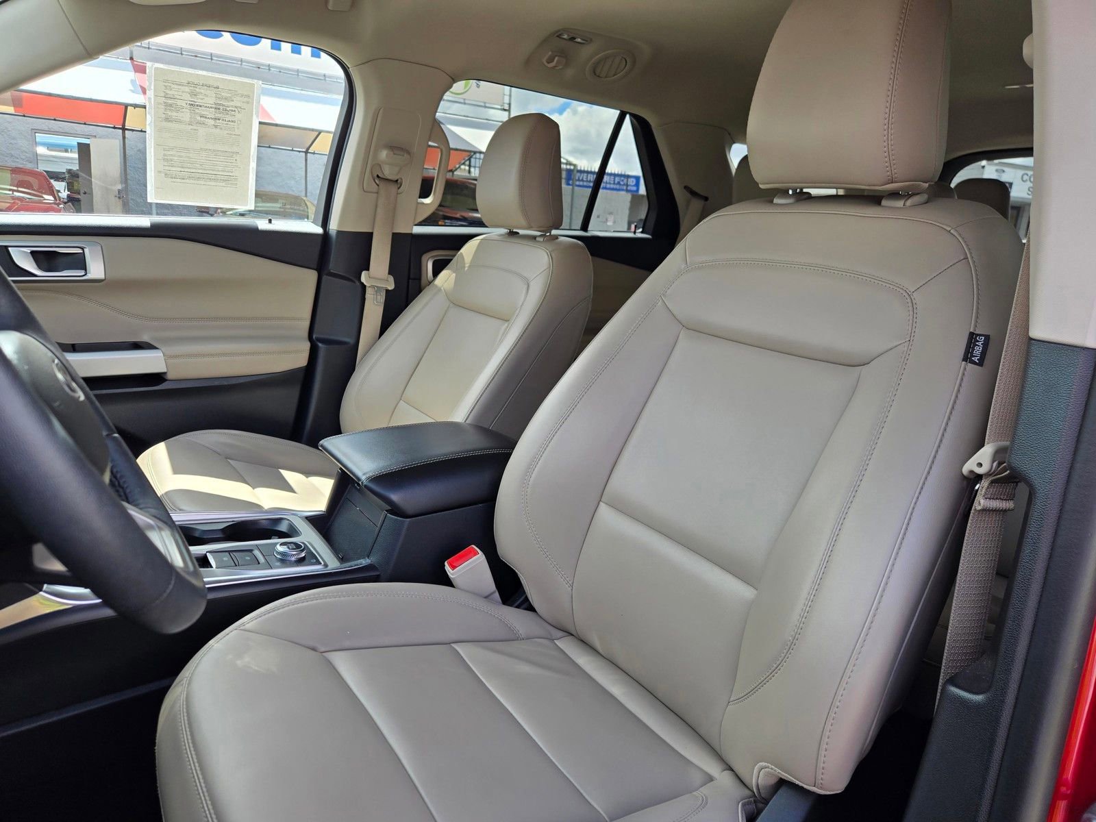 Certified 2024 Ford Explorer XLT w/ Equipment Group 202A AWD/4WD image 22