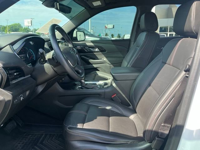 Used 2022 Chevrolet Traverse RS FWD image 5