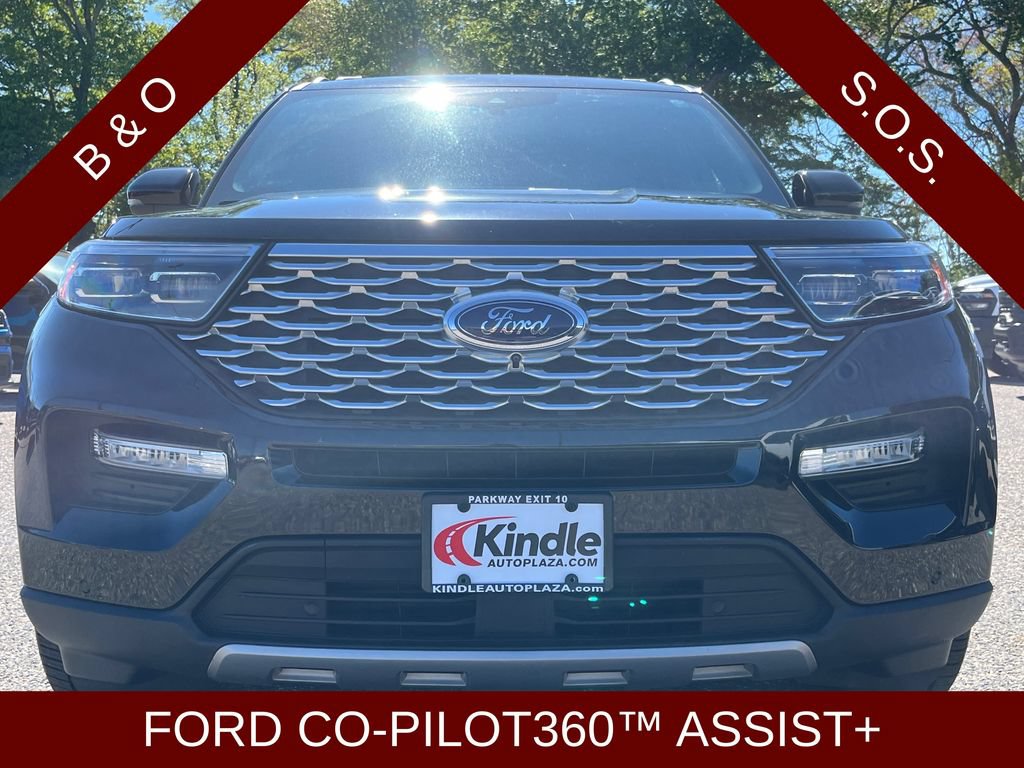 Certified 2022 Ford Explorer Platinum w/ Equipment Group 601A AWD/4WD image 2