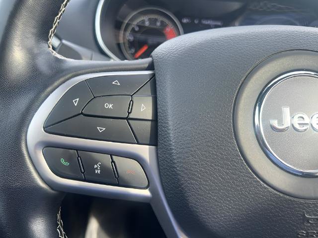 Used 2021 Jeep Cherokee Latitude Lux 80th Anniv w/ Quick Order Package 26U 80TH AWD/4WD image 16
