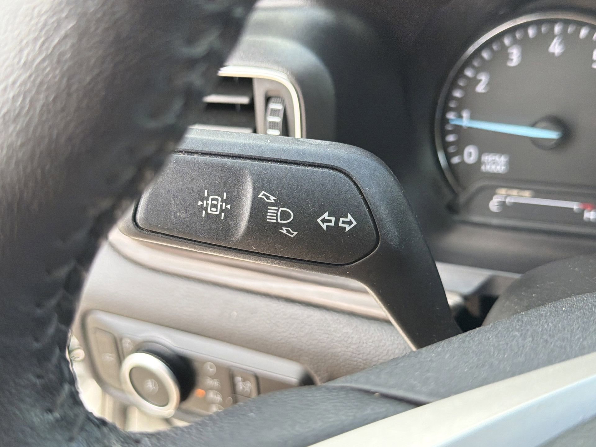 Certified 2023 Ford Explorer Limited image 21