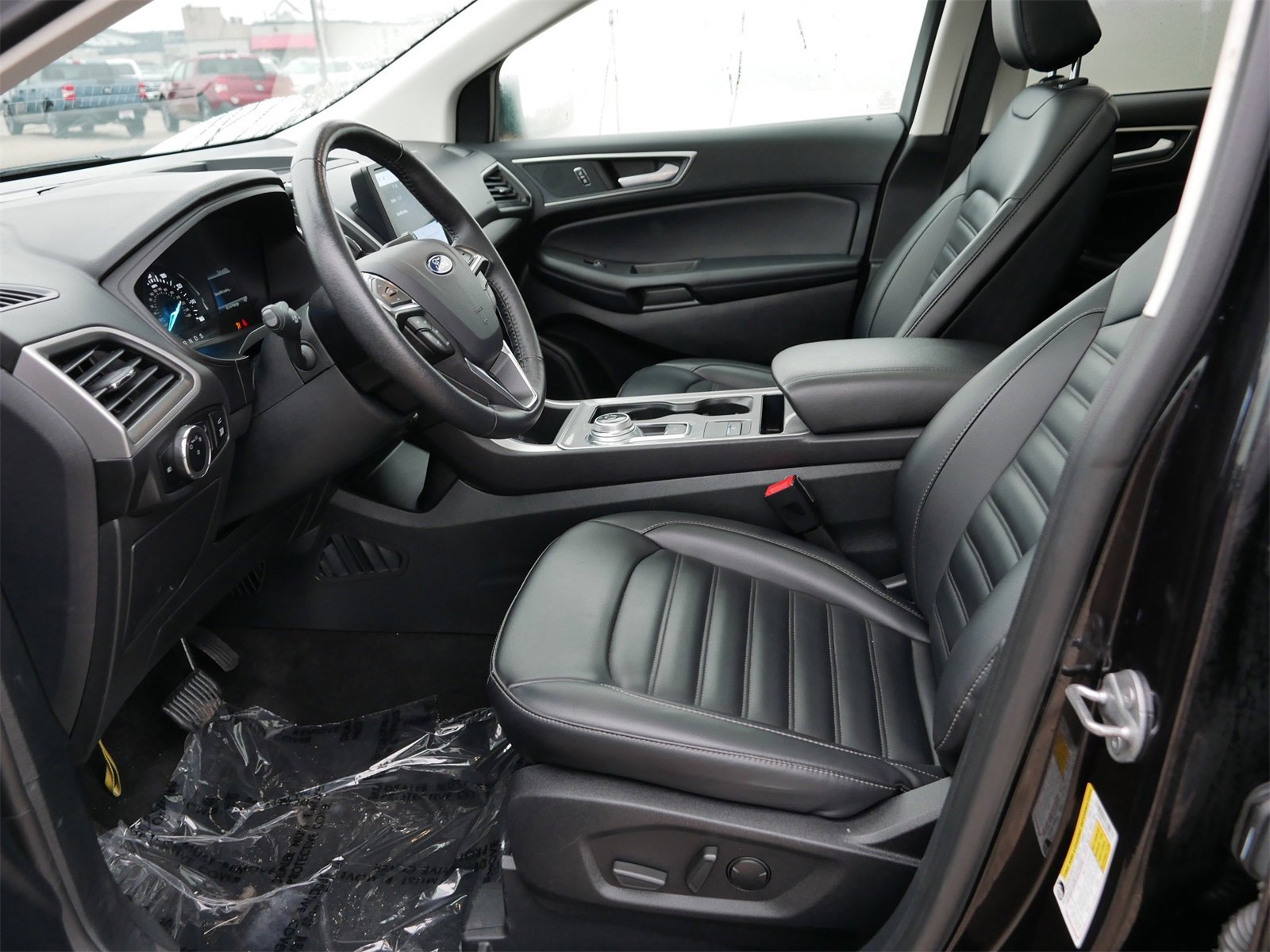 Certified 2024 Ford Edge SEL w/ Convenience Package image 12