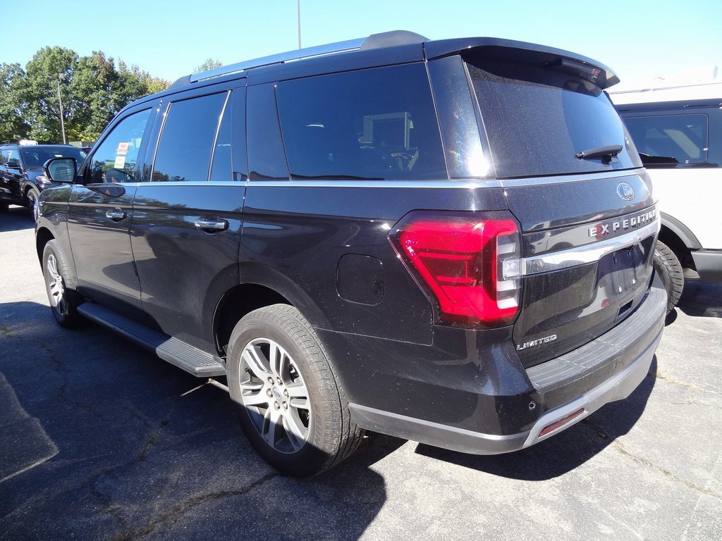 Certified 2024 Ford Expedition Limited image 2