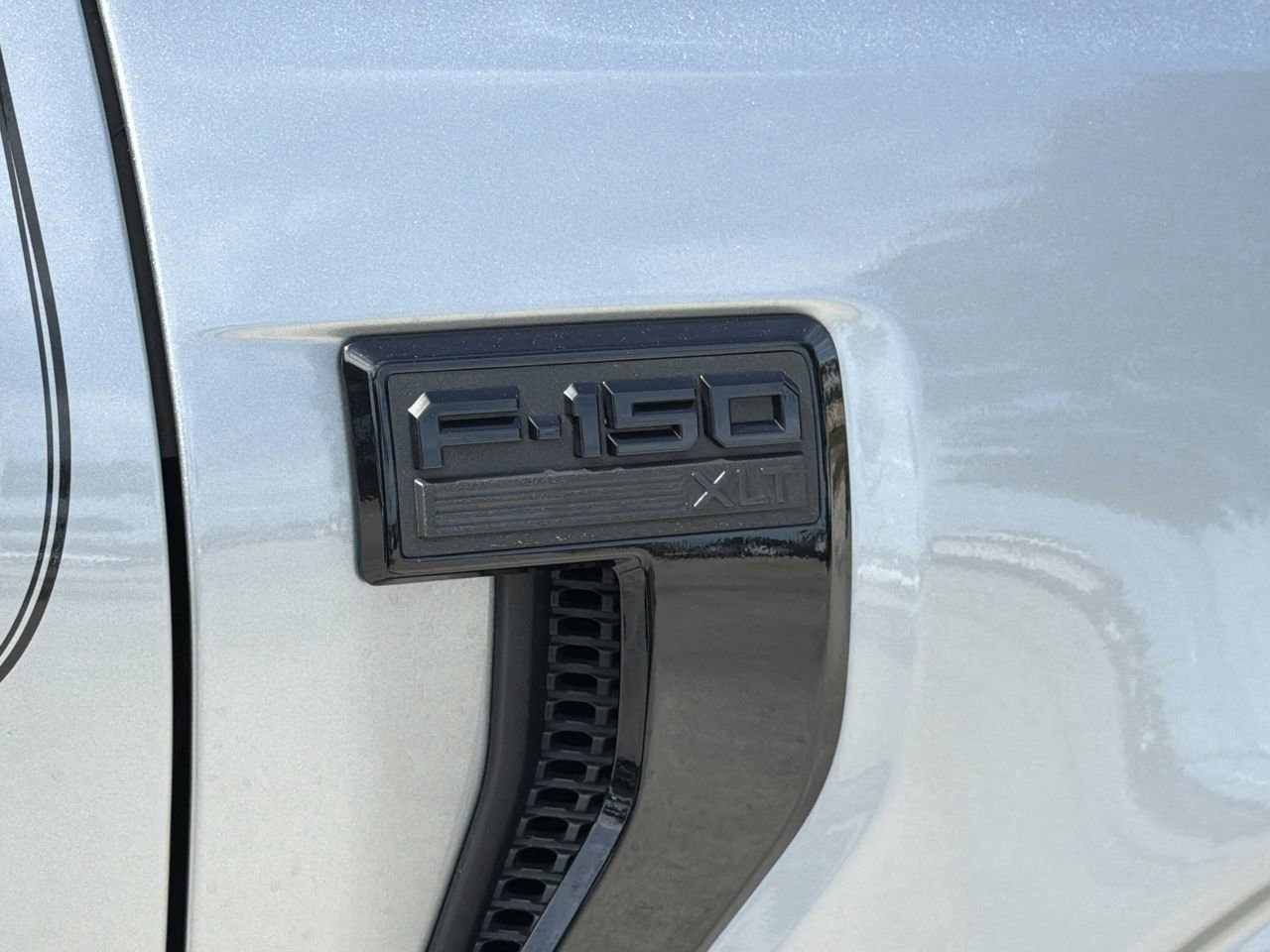 Certified 2025 Ford F150 XLT w/ Equipment Group 302A MID RWD image 15