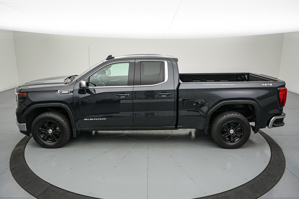 Used 2024 GMC Sierra 1500 SLE AWD/4WD image 8