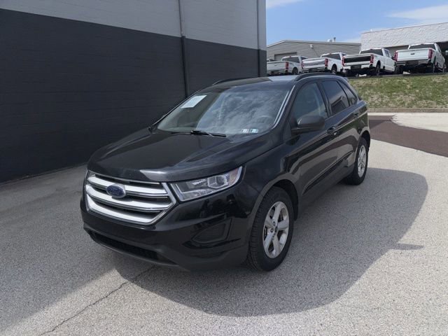 Certified 2018 Ford Edge SE image 4