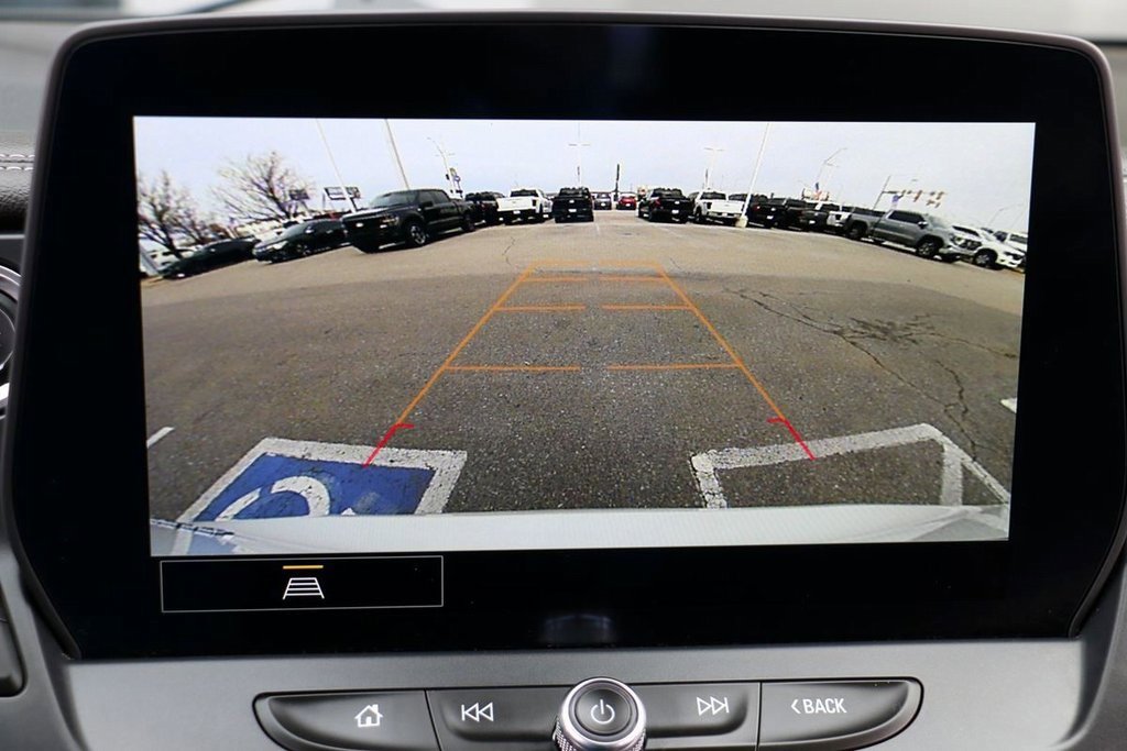 Used 2025 Chevrolet Blazer LT image 15