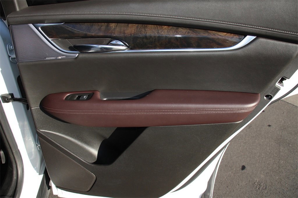 Used 2020 Cadillac XT6 Premium Luxury image 26