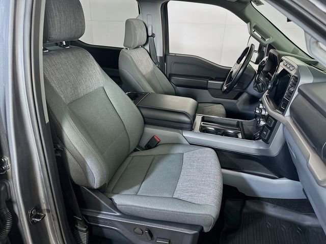 Certified 2022 Ford F150 XLT w/ Equipment Group 302A High image 13