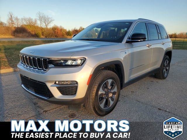 Used 2024 Jeep Grand Cherokee Limited 4xe image 13