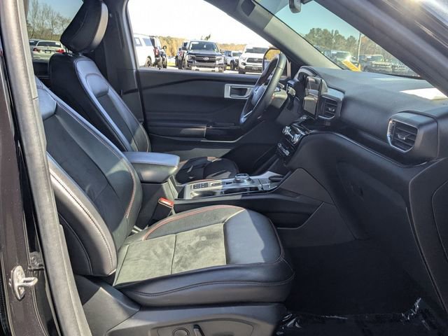 Certified 2024 Ford Explorer ST-Line w/ Class IV Trailer Tow Package image 27