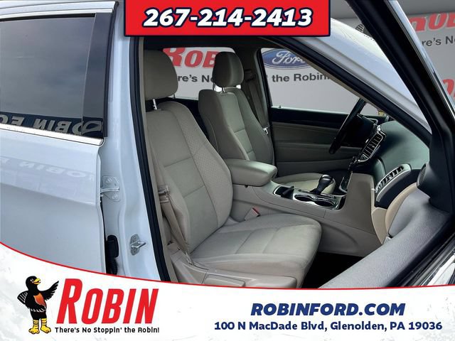 Used 2022 Jeep Grand Cherokee Laredo E AWD/4WD image 28