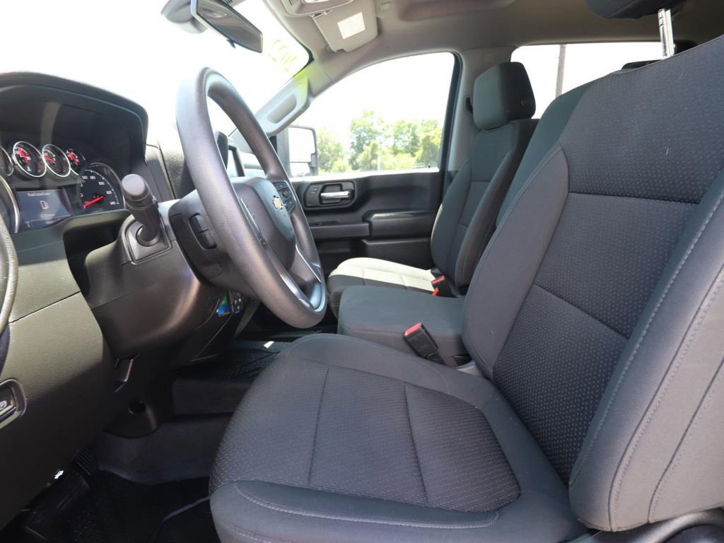 Used 2022 Chevrolet Silverado 2500 Custom w/ Custom Convenience Package image 8