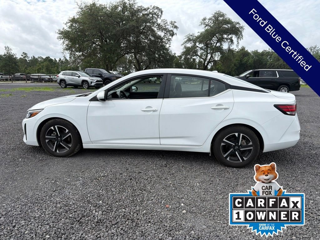 Used 2024 Nissan Sentra SV FWD image 3