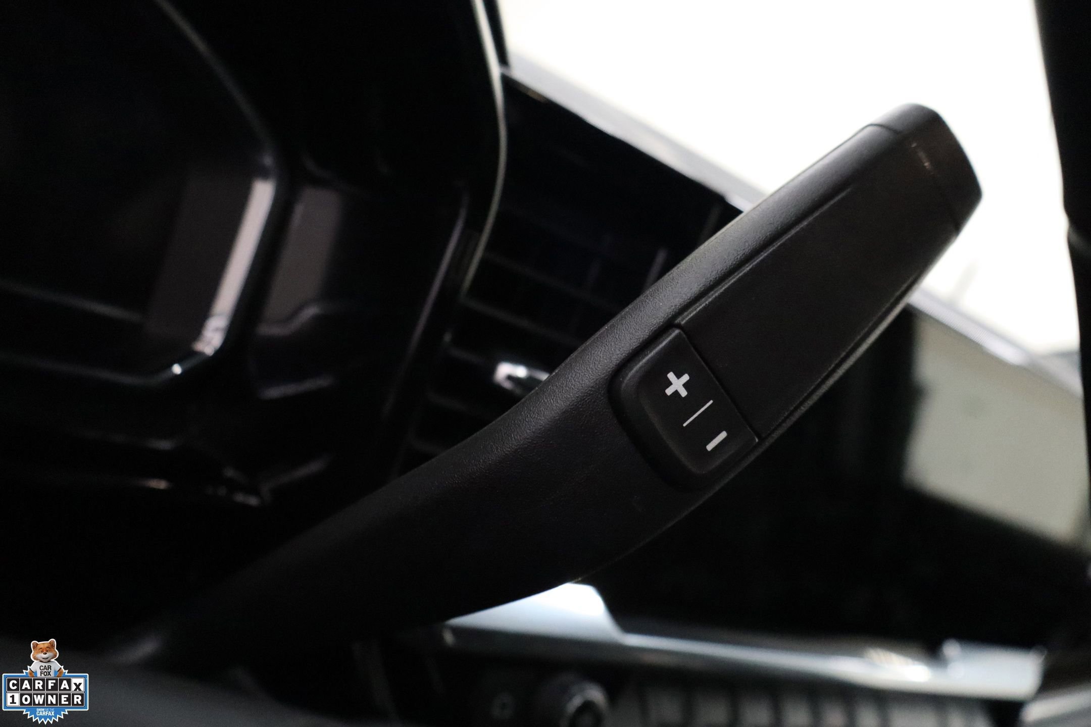 Used 2025 Chevrolet Silverado 2500 LT w/ Safety Package image 16