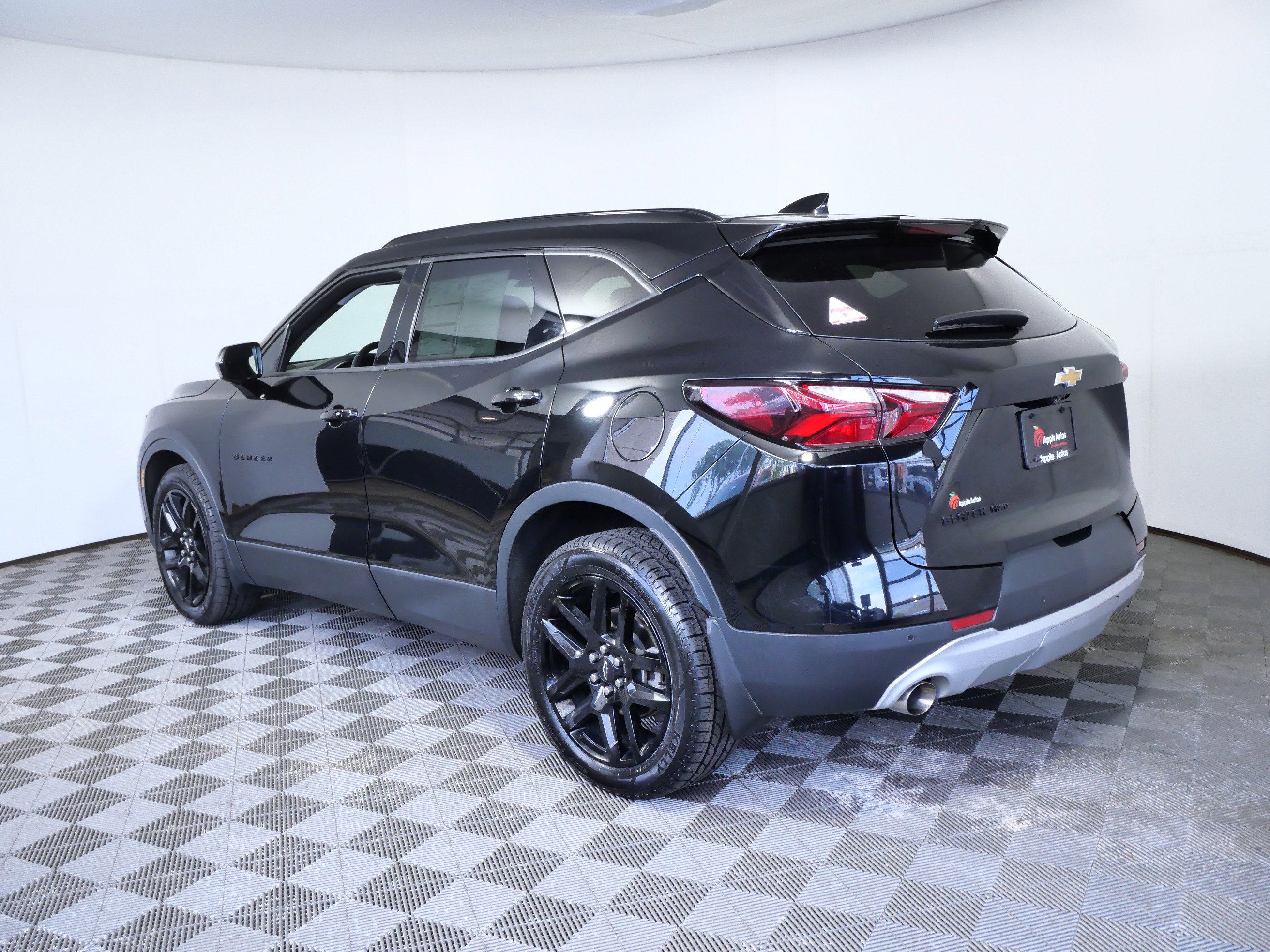 Used 2020 Chevrolet Blazer LT w/ Sound & Technology Package AWD/4WD image 6