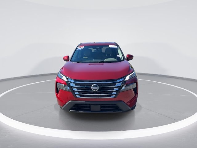 Used 2025 Nissan Rogue SV FWD image 2