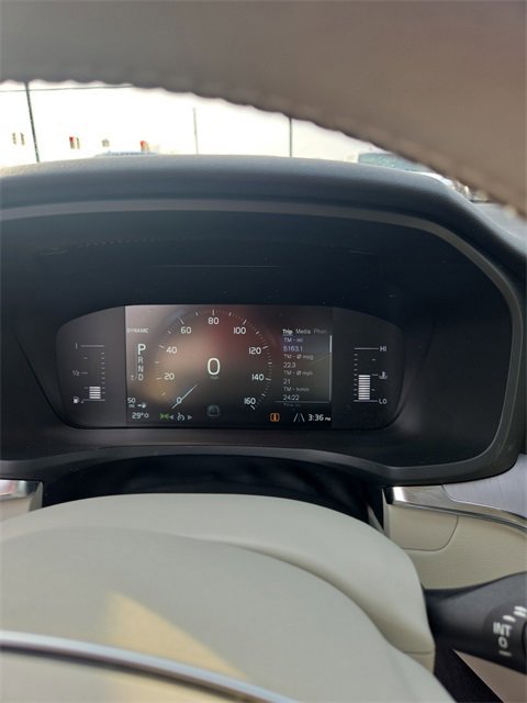 Used 2019 Volvo S60 T5 Momentum w/ Premium Package image 21