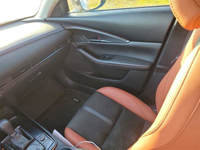 Used 2024 MAZDA CX-30 Carbon image 18