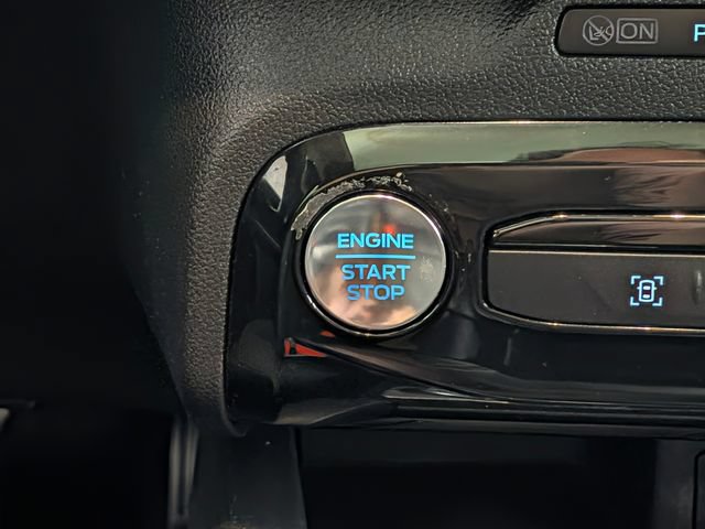 Certified 2024 Ford Escape Active AWD/4WD image 22