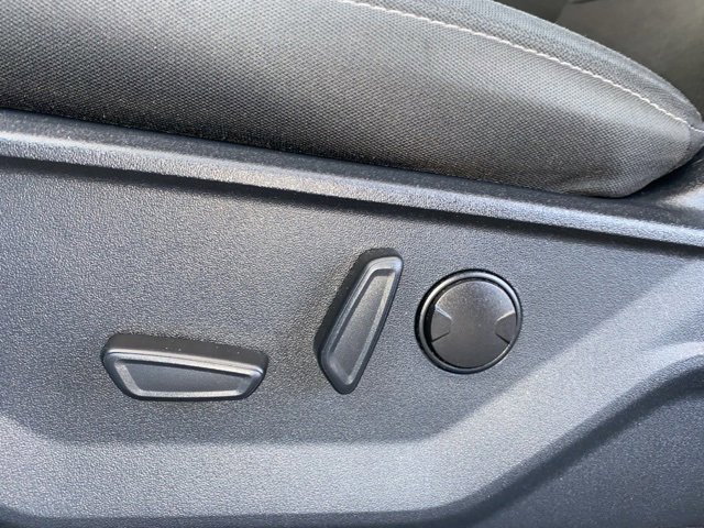 Certified 2022 Ford F150 XLT w/ Equipment Group 302A High image 21