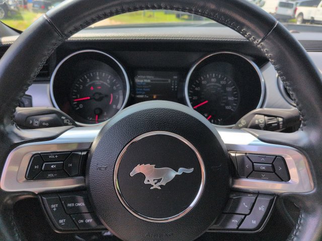 Certified 2021 Ford Mustang GT Premium w/ Black Accent Package RWD image 31