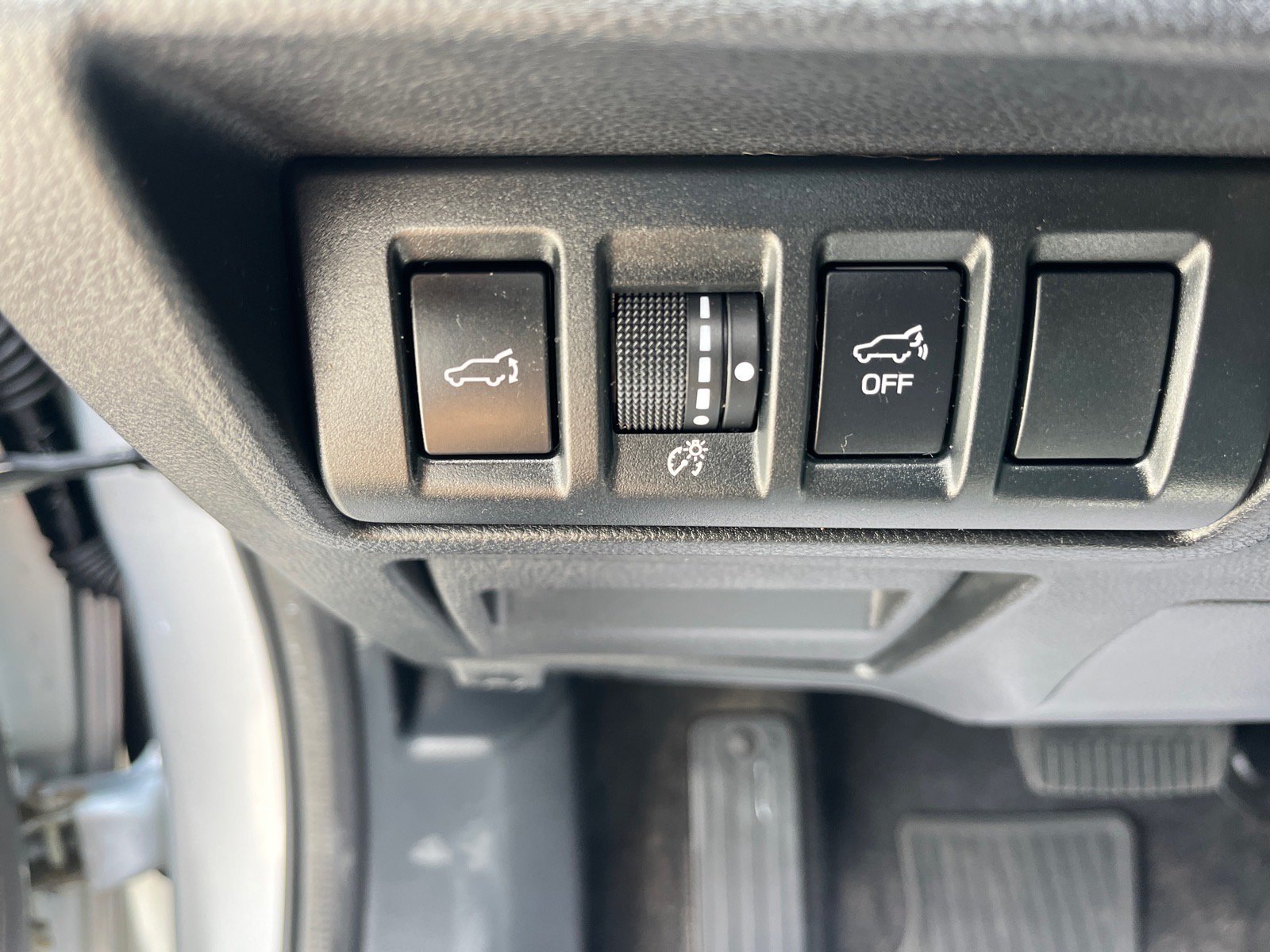 Used 2021 Subaru Outback Limited w/ Popular Package #2 AWD/4WD image 16