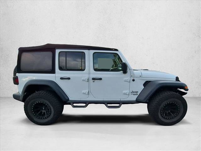 Used 2018 Jeep Wrangler Unlimited Sport S AWD/4WD image 4