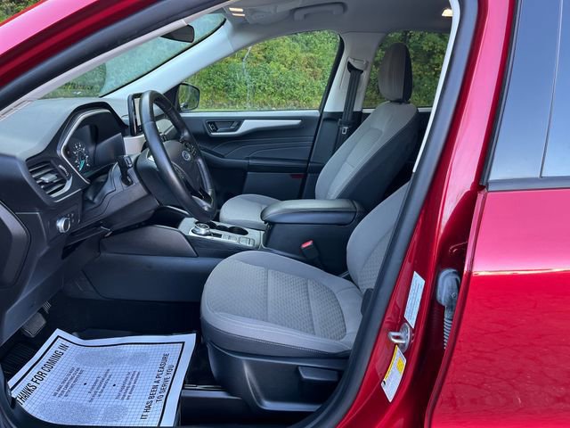 Certified 2022 Ford Escape SE w/ Cold Weather Package image 10