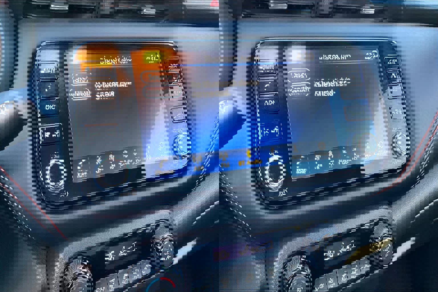 Used 2021 Nissan Kicks SR image 30