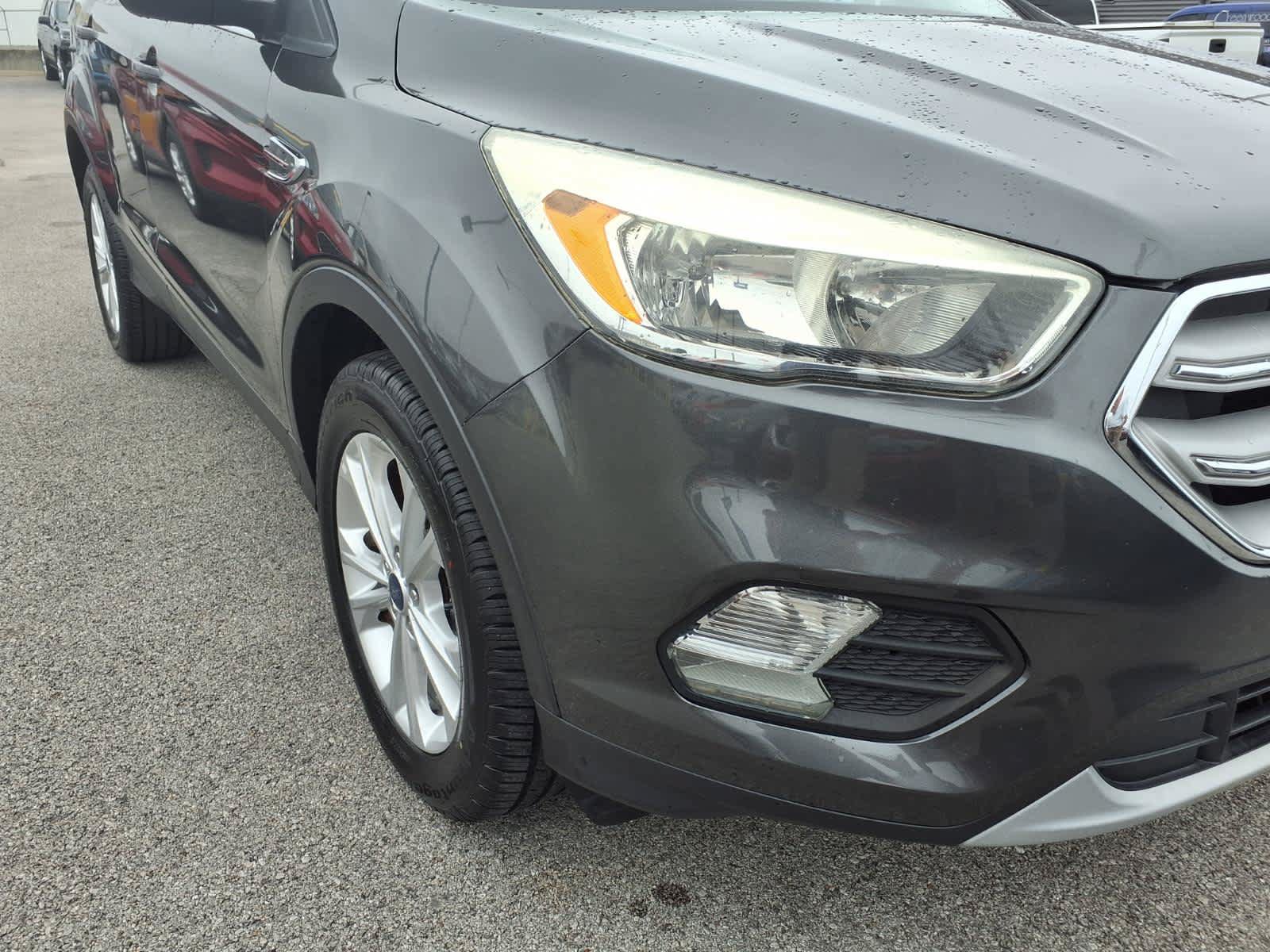 Certified 2018 Ford Escape SE AWD/4WD image 25