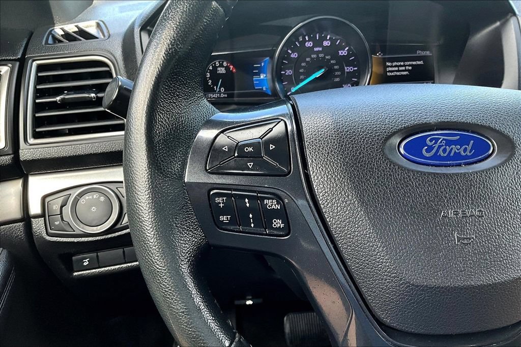 Certified 2018 Ford Explorer XLT w/ Equipment Group 202A FWD image 11