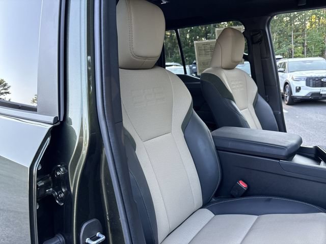 Used 2024 Lexus GX 550 AWD/4WD image 25