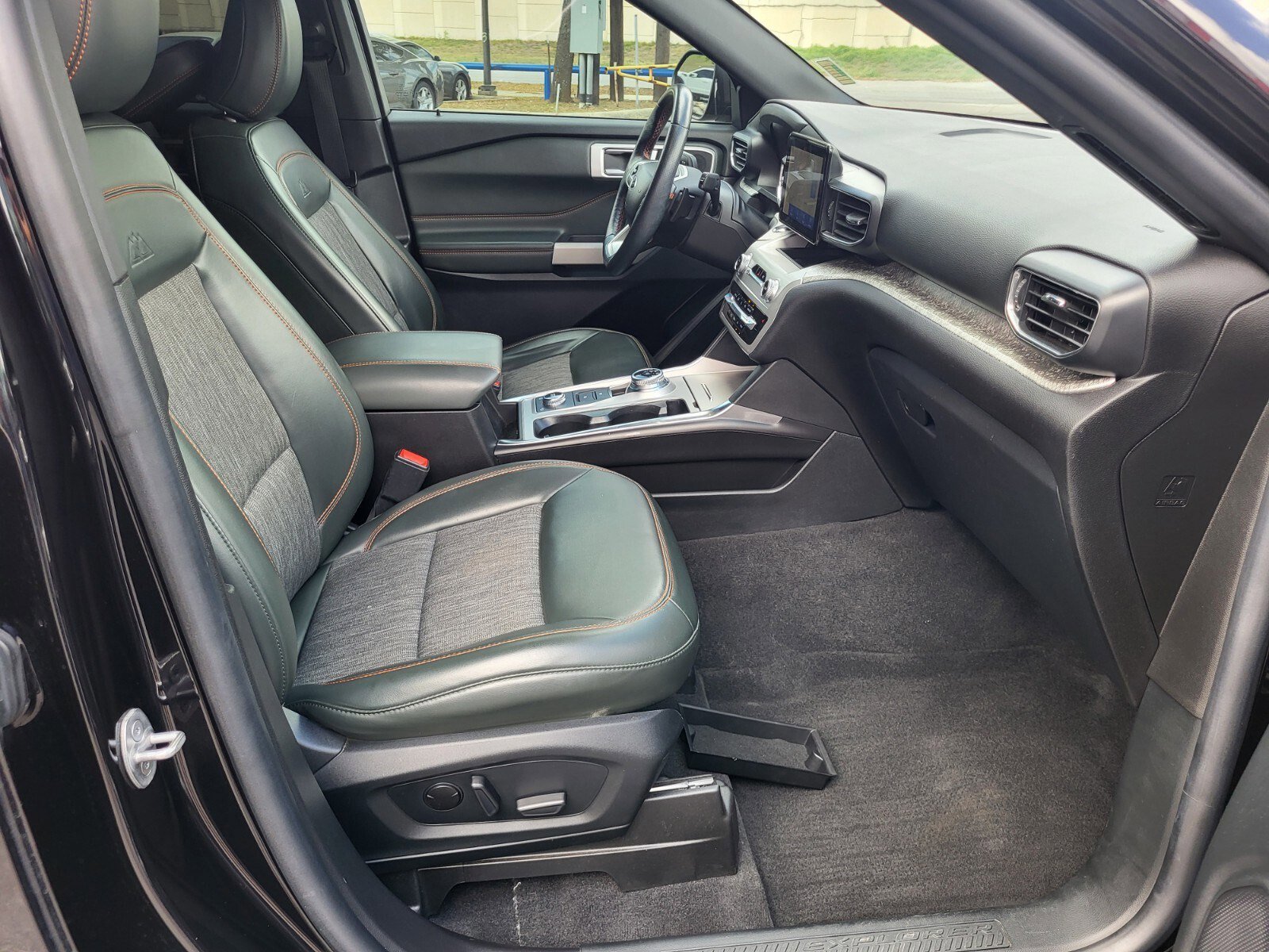 Certified 2022 Ford Explorer Timberline image 13