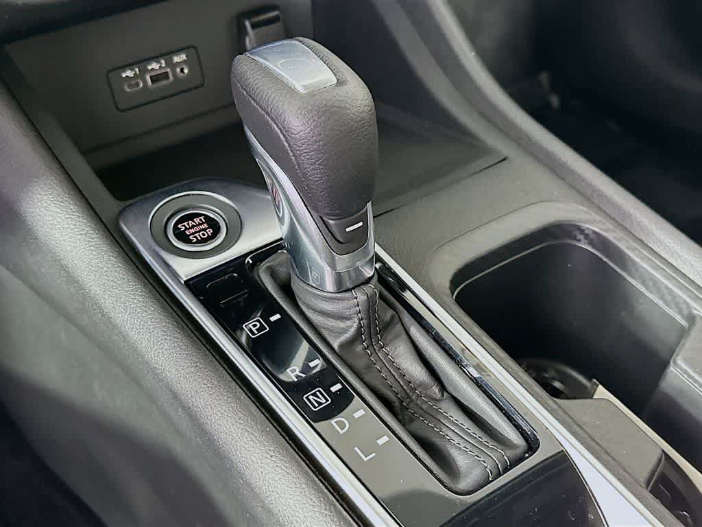 Used 2020 Nissan Sentra SV FWD image 18