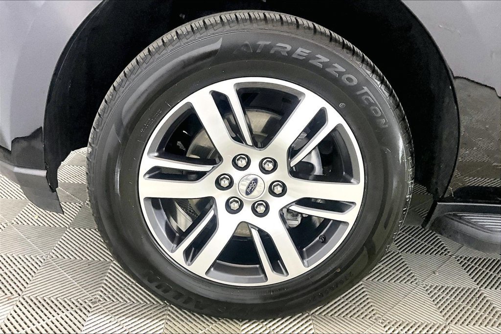 Certified 2024 Ford Expedition Limited RWD image 7