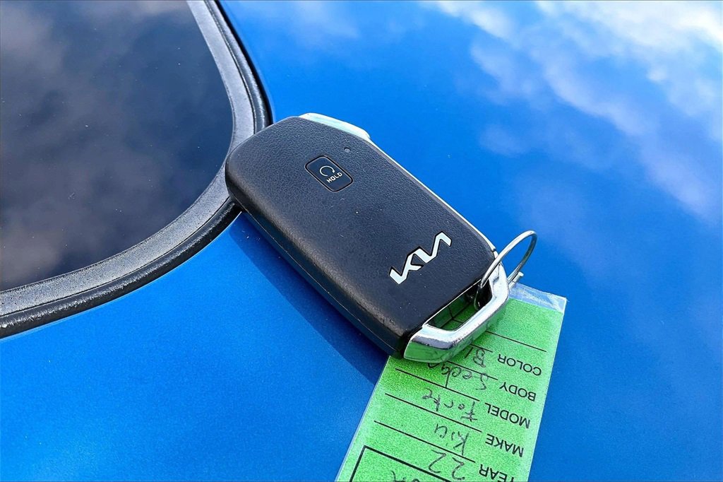 Used 2022 Kia Forte GT-Line w/ GT-Line Premium Package image 12