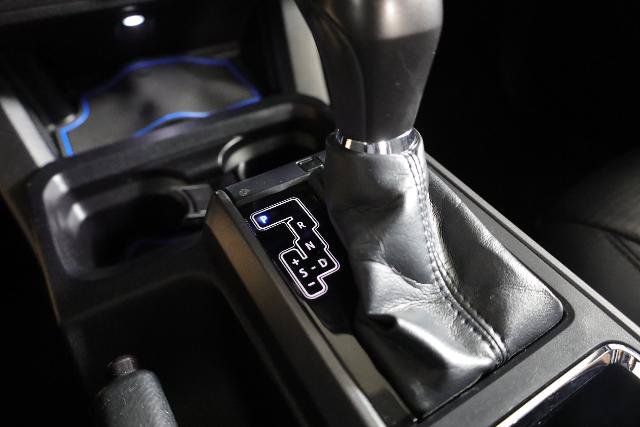 Used 2019 Toyota Tacoma TRD Sport AWD/4WD image 23