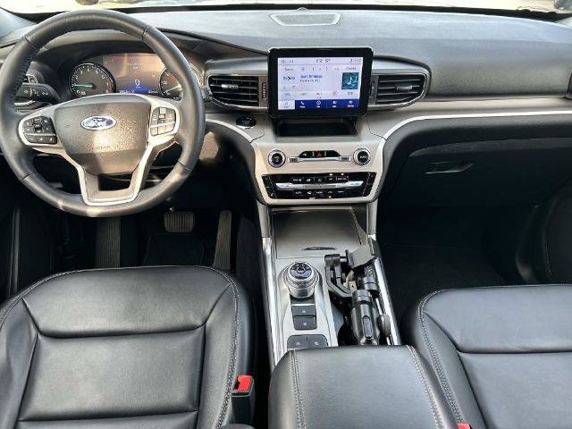 Certified 2023 Ford Explorer XLT w/ Equipment Group 202A RWD image 13