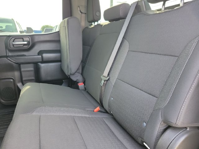Used 2026 Chevrolet Silverado 1500 Custom RWD image 18
