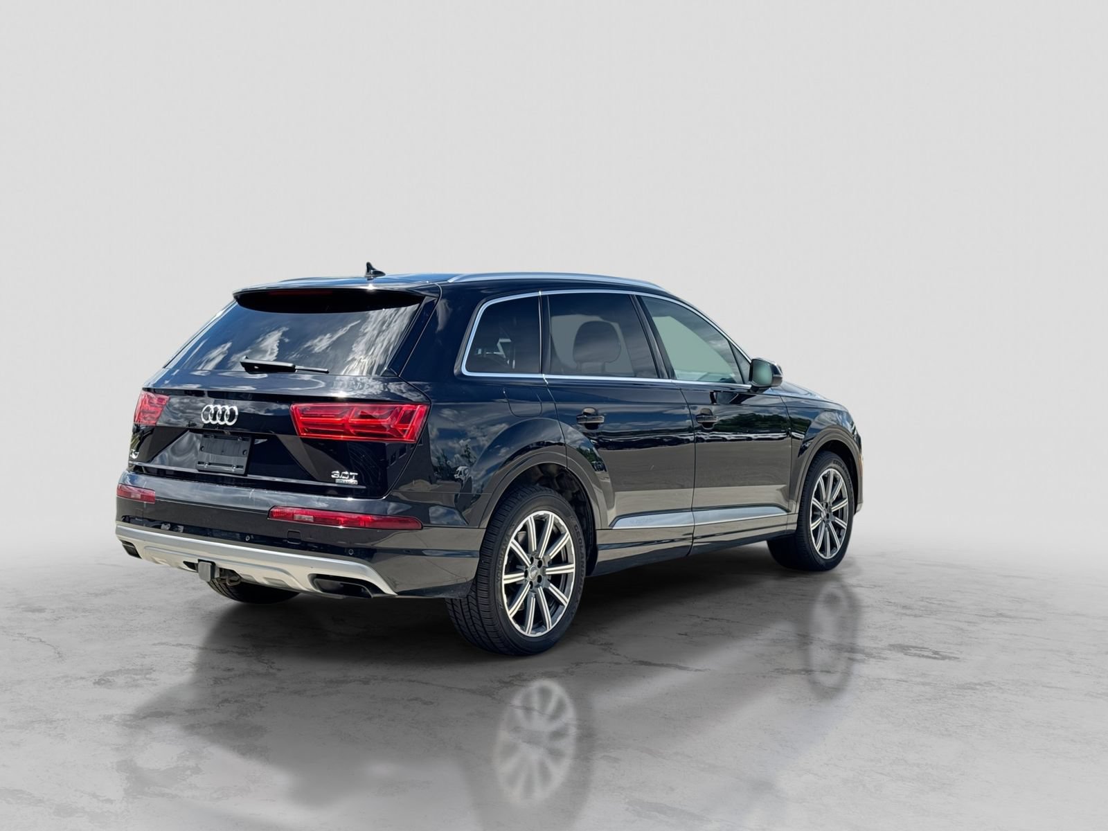 Used 2018 Audi Q7 3.0T Prestige w/ Prestige Package AWD/4WD image 8