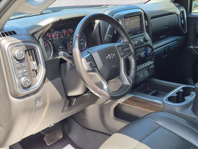 Used 2020 Chevrolet Silverado 1500 RST AWD/4WD image 9