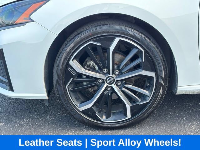 Used 2024 Nissan Altima 2.5 SR FWD image 21