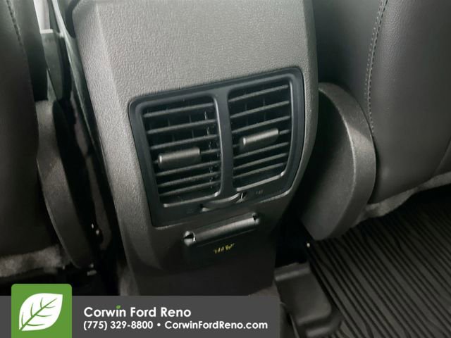 Certified 2019 Ford Escape Titanium AWD/4WD image 26