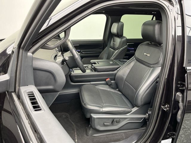 Certified 2025 Ford Expedition Max Platinum w/ Stealth Appearance Package AWD/4WD image 12