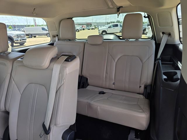 Certified 2024 Ford Expedition Limited AWD/4WD image 18