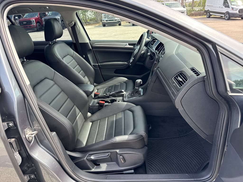 Used 2019 Volkswagen Golf Alltrack SEL AWD/4WD image 25